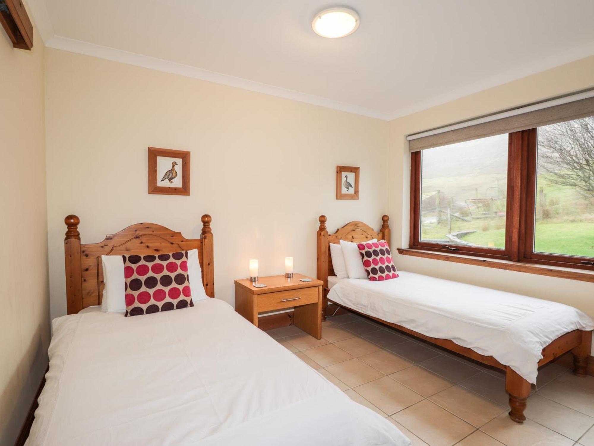 Mackenzies Peak Villa Sconser ภายนอก รูปภาพ