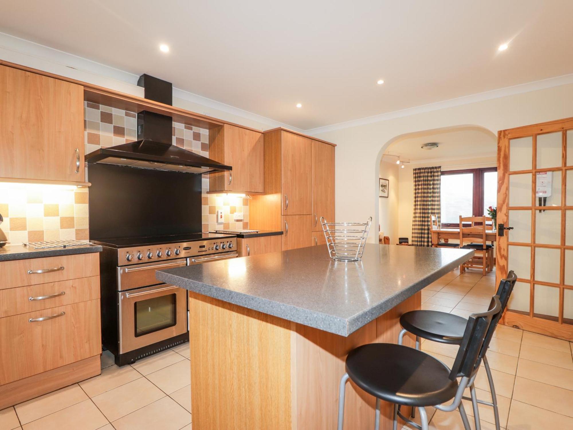 Mackenzies Peak Villa Sconser ภายนอก รูปภาพ